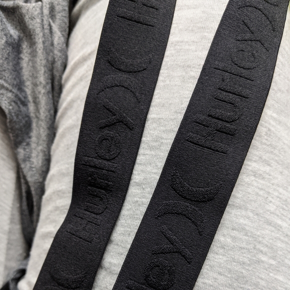 🌿🆕HURLEY SWIM COVER UP🌿 - Picture 8 of 8